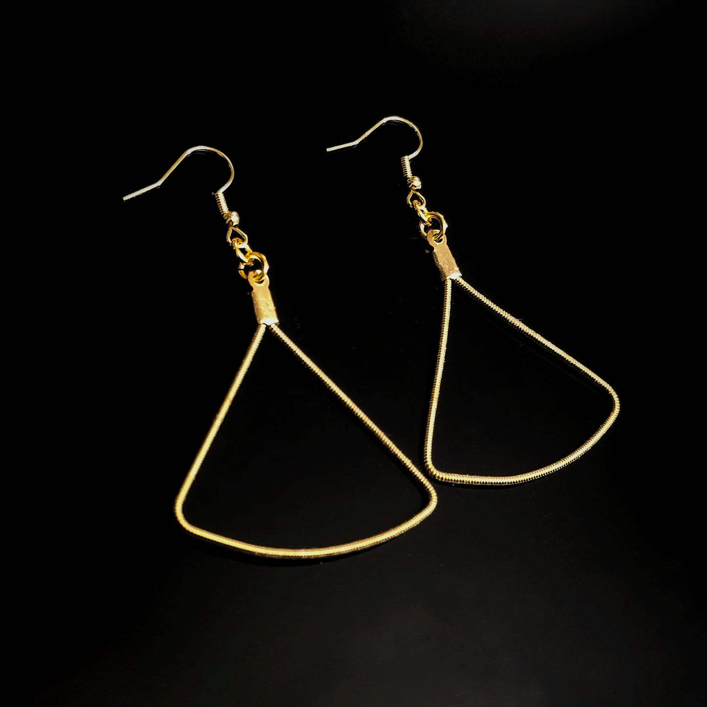 Geometric Guitar Strings Drop Earrings