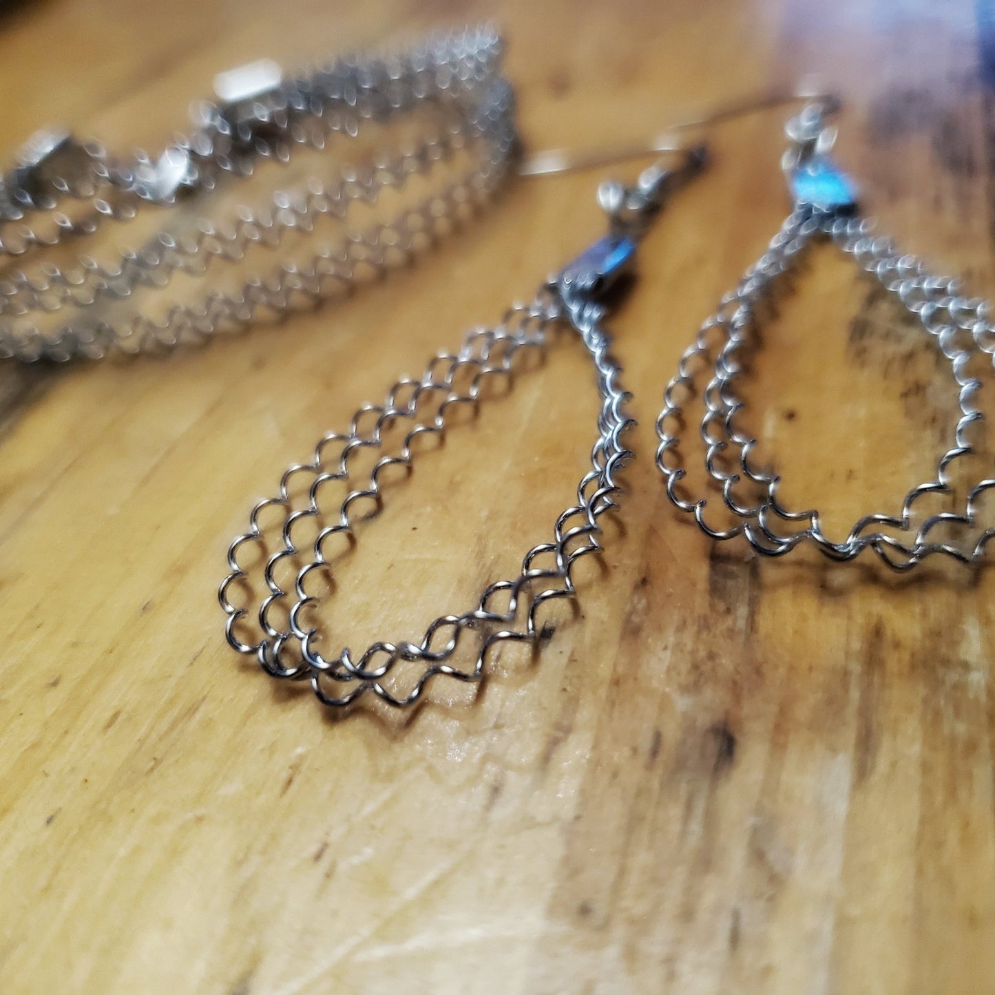 Ensemble de bijoux en corde de caisse claire