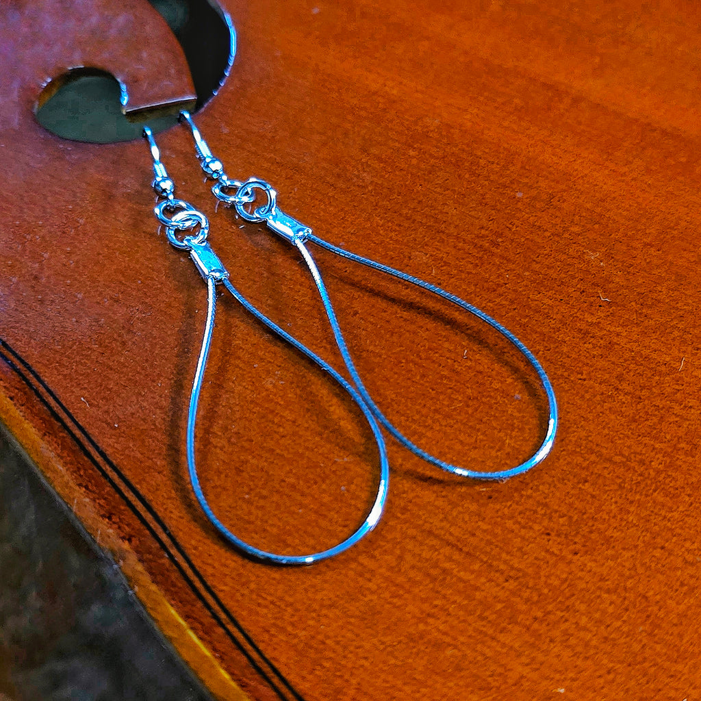 Boucles d'oreilles en forme de goutte en cordes de violoncelle