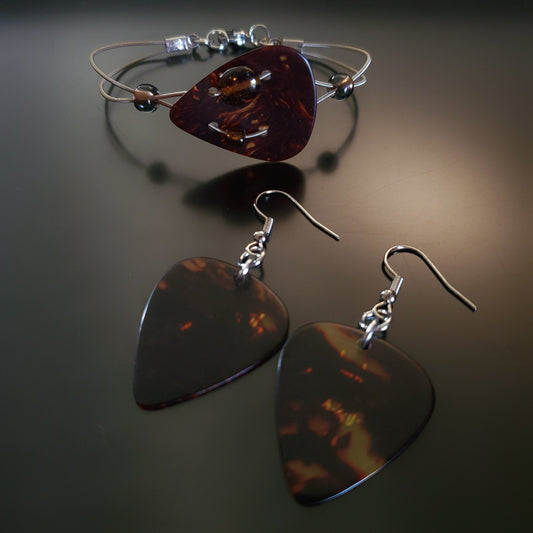 jewelry set - The bracelet is made from both upcycled guitar strings and a beautiful turtle shell brown guitar pick. The earrings are made from matching plectrums (guitar picks)