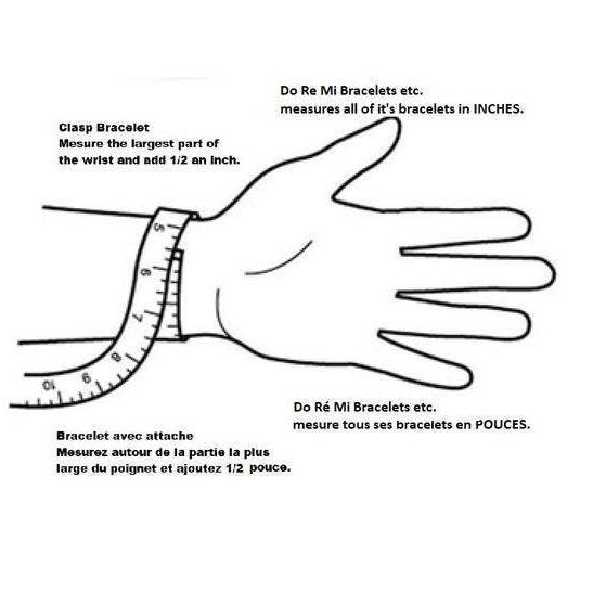 black outline of a hand and wrist with a tape measure around the wrist on a white background. Black words in french and english are also written (instructions for how to measure)