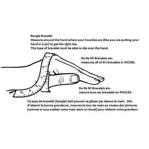 black outline of a hand and wrist with a tape measure around the hand on a white background - black words in french and in english are also written (instructions for how to measure)